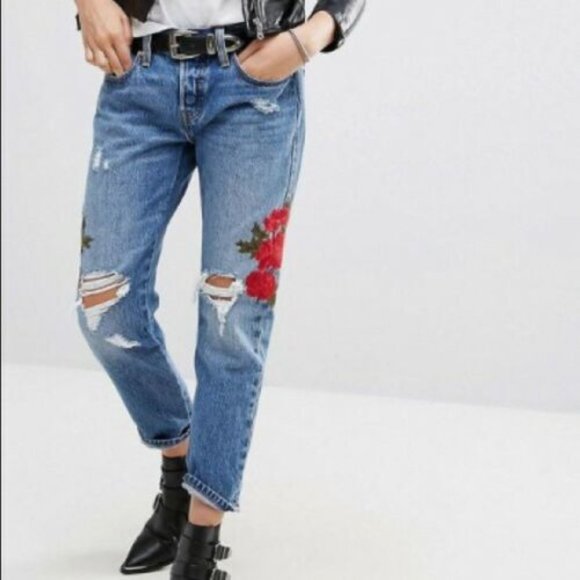Levi's 501 T Floral Embroidered Tapered Jeans Medium Wash Women's Size 28 H11510 - Picture 10 of 12